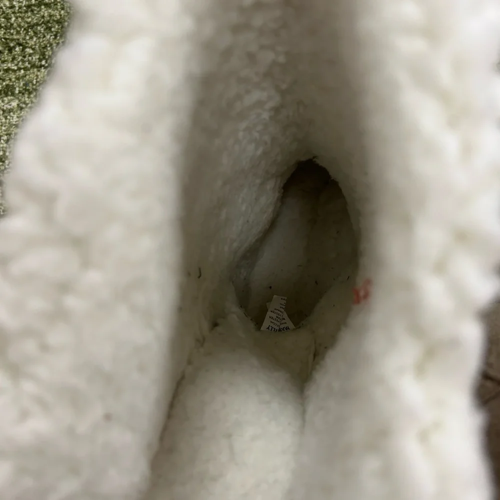 Marley Lilly Sherpa tie boots NOT monogrammed - Picture 5 of 6